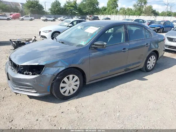 3VW267AJ2GM382513 2016 VOLKSWAGEN JETTA - Image 2