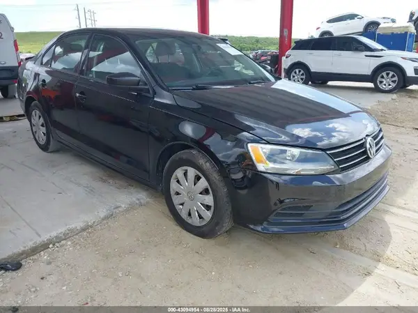 3VW267AJ2GM389820 2016 VOLKSWAGEN JETTA - Image 1