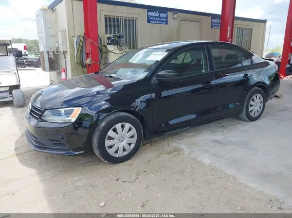 3VW267AJ2GM389820 2016 VOLKSWAGEN JETTA - Image 2