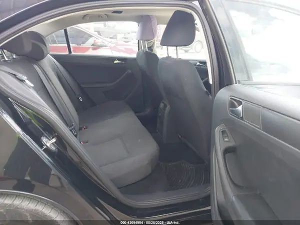 3VW267AJ2GM389820 2016 VOLKSWAGEN JETTA - Image 8