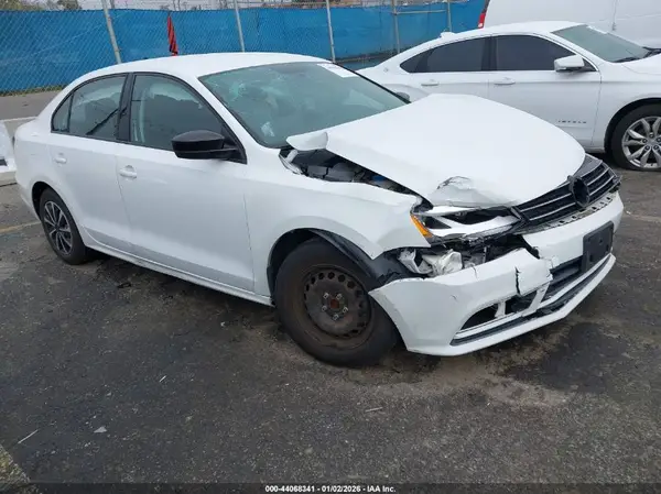 3VW267AJ3GM205534 2016 VOLKSWAGEN JETTA - Image 1