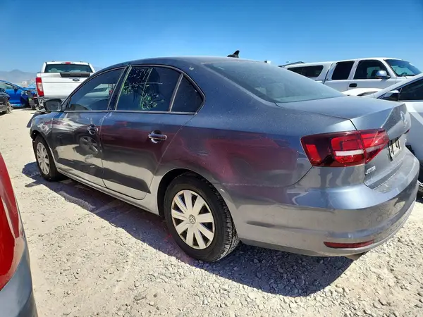 3VW267AJ3GM227811 2016 VOLKSWAGEN JETTA - Image 2