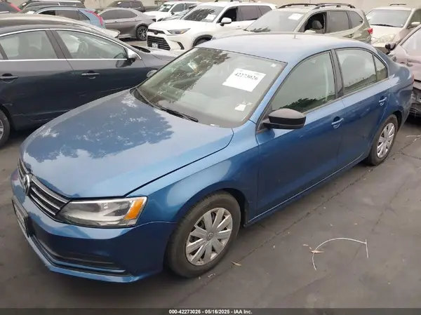 3VW267AJ3GM230286 2016 VOLKSWAGEN JETTA - Image 2