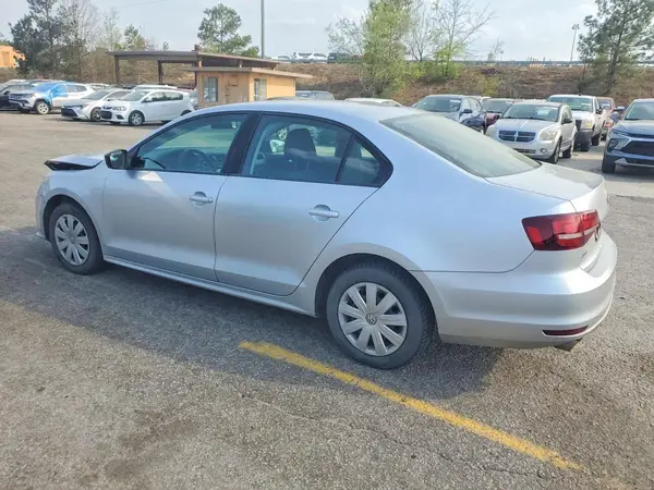 3VW267AJ3GM249680 2016 VOLKSWAGEN JETTA - Image 2