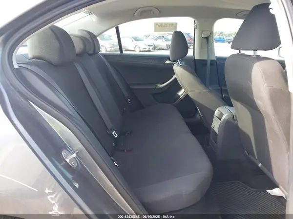 3VW267AJ3GM286602 2016 VOLKSWAGEN JETTA - Image 8