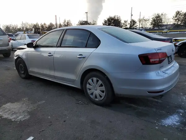 3VW267AJ3GM305147 2016 VOLKSWAGEN JETTA - Image 2