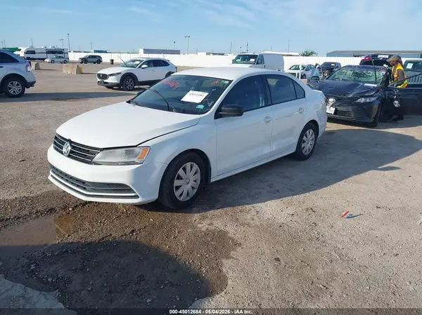 3VW267AJ3GM321896 2016 VOLKSWAGEN JETTA - Image 2
