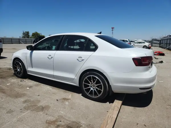 3VW267AJ3GM325169 2016 VOLKSWAGEN JETTA - Image 2