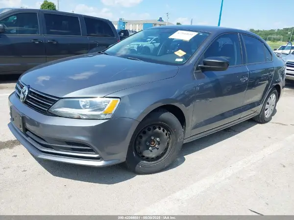 3VW267AJ3GM361251 2016 VOLKSWAGEN JETTA - Image 2