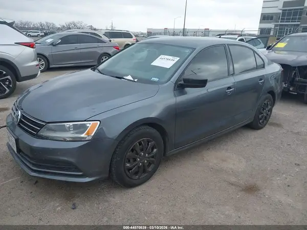 3VW267AJ3GM382942 2016 VOLKSWAGEN JETTA - Image 2
