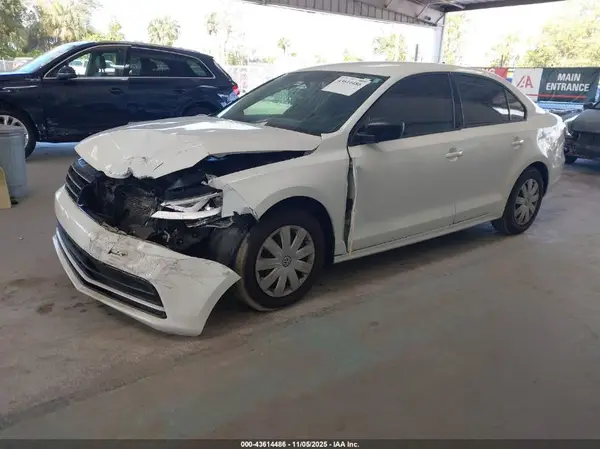 3VW267AJ3GM388952 2016 VOLKSWAGEN JETTA - Image 2