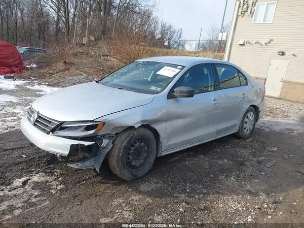 3VW267AJ4GM208698 2016 VOLKSWAGEN JETTA - Image 2