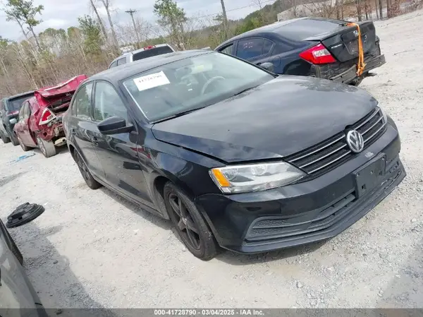 3VW267AJ4GM218082 2016 VOLKSWAGEN JETTA - Image 1