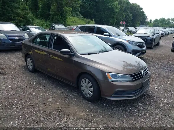 3VW267AJ4GM221824 2016 VOLKSWAGEN JETTA - Image 1