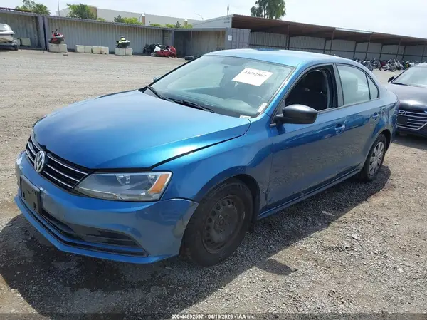 3VW267AJ4GM230250 2016 VOLKSWAGEN JETTA - Image 2