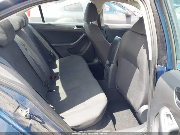 3VW267AJ4GM230250 2016 VOLKSWAGEN JETTA - Image 8