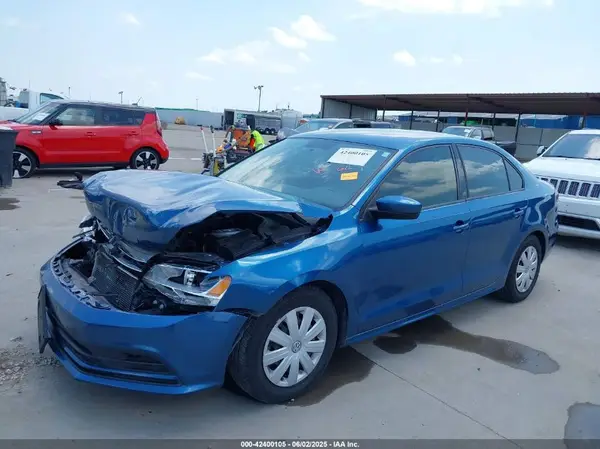 3VW267AJ4GM230264 2016 VOLKSWAGEN JETTA - Image 2