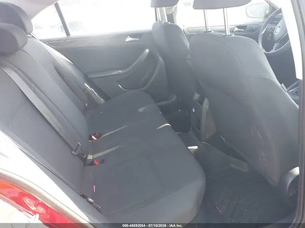 3VW267AJ4GM250627 2016 VOLKSWAGEN JETTA - Image 8