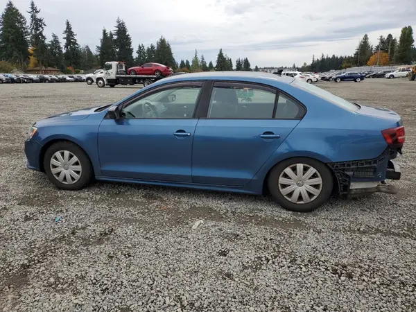 3VW267AJ4GM264172 2016 VOLKSWAGEN JETTA - Image 2