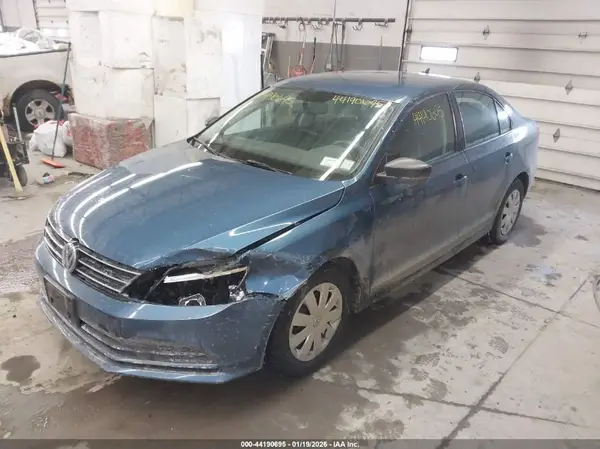 3VW267AJ4GM266763 2016 VOLKSWAGEN JETTA - Image 2