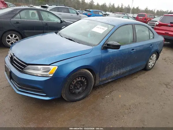 3VW267AJ4GM319901 2016 VOLKSWAGEN JETTA - Image 2