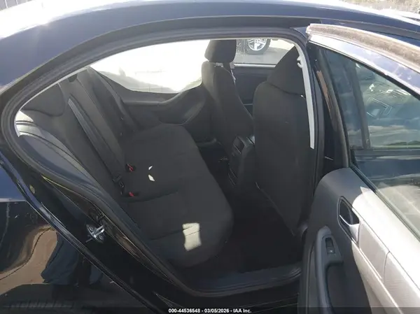 3VW267AJ4GM321132 2016 VOLKSWAGEN JETTA - Image 8