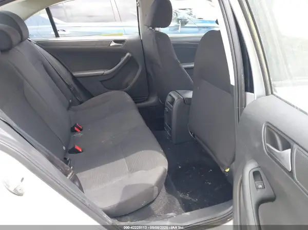 3VW267AJ4GM340375 2016 VOLKSWAGEN JETTA - Image 8