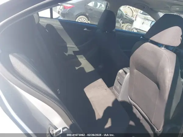 3VW267AJ4GM352588 2016 VOLKSWAGEN JETTA - Image 8