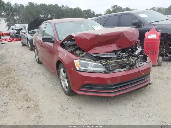3VW267AJ4GM364031 2016 VOLKSWAGEN JETTA - Image 1