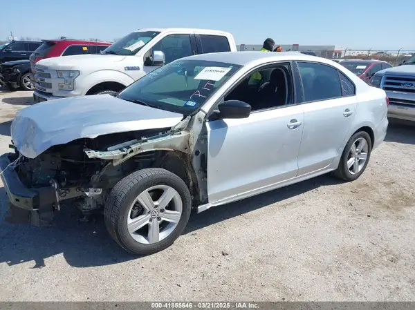 3VW267AJ4GM364479 2016 VOLKSWAGEN JETTA - Image 2