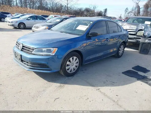 3VW267AJ4GM381427 2016 VOLKSWAGEN JETTA - Image 2