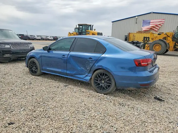 3VW267AJ4GM393724 2016 VOLKSWAGEN JETTA - Image 2