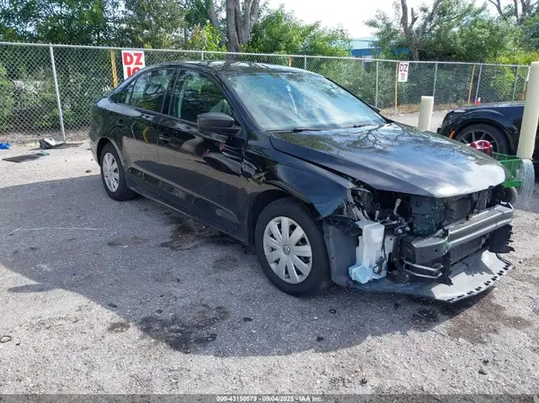 3VW267AJ4GM400798 2016 VOLKSWAGEN JETTA - Image 1