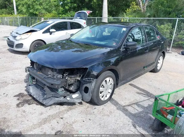 3VW267AJ4GM400798 2016 VOLKSWAGEN JETTA - Image 2