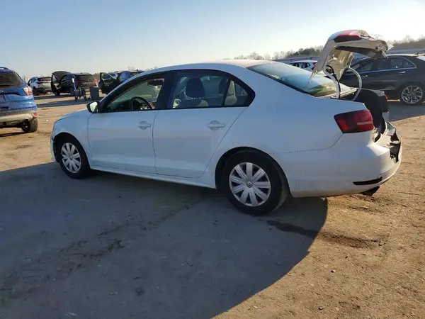 3VW267AJ4GM403653 2016 VOLKSWAGEN JETTA - Image 2