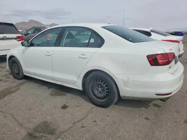 3VW267AJ4GM403779 2016 VOLKSWAGEN JETTA - Image 2