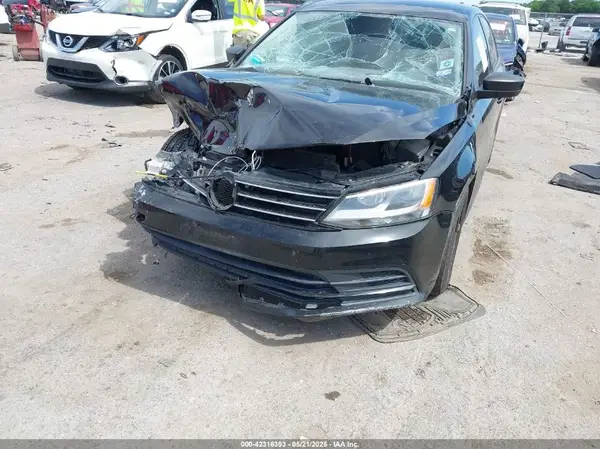 3VW267AJ4GM409078 2016 VOLKSWAGEN JETTA - Image 2