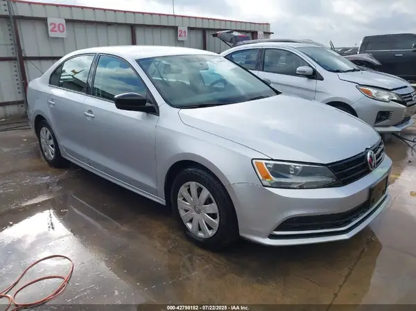 3VW267AJ5GM216499 2016 VOLKSWAGEN JETTA - Image 1