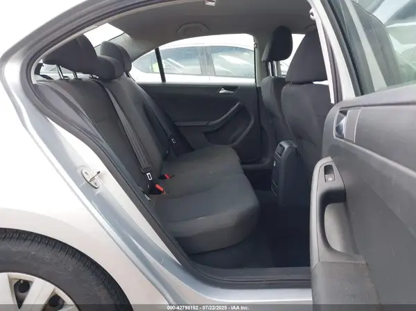 3VW267AJ5GM216499 2016 VOLKSWAGEN JETTA - Image 8