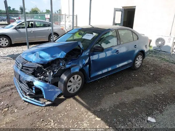 3VW267AJ5GM216602 2016 VOLKSWAGEN JETTA - Image 2