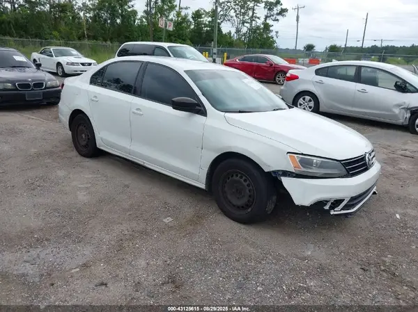 3VW267AJ5GM219290 2016 VOLKSWAGEN JETTA - Image 1