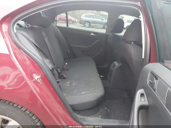 3VW267AJ5GM253617 2016 VOLKSWAGEN JETTA - Image 8