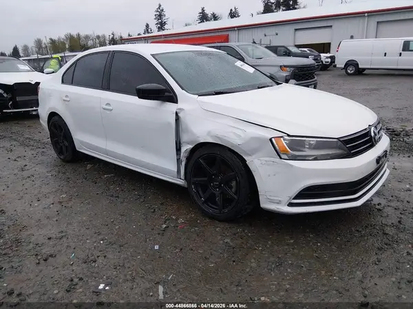 3VW267AJ5GM256081 2016 VOLKSWAGEN JETTA - Image 1