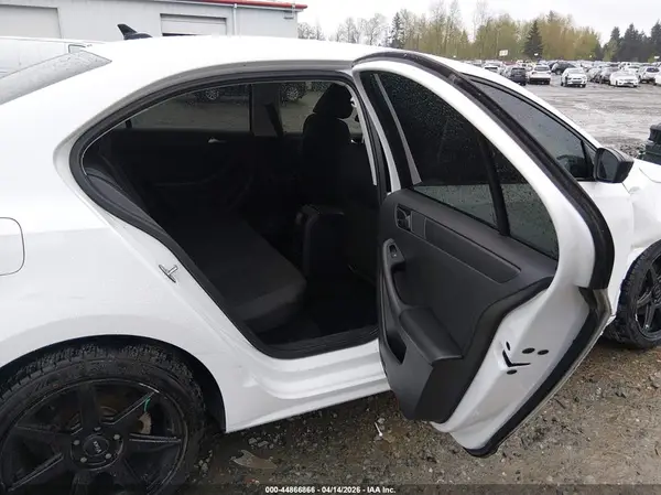 3VW267AJ5GM256081 2016 VOLKSWAGEN JETTA - Image 8