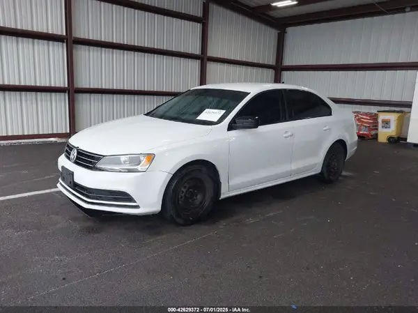 3VW267AJ5GM292403 2016 VOLKSWAGEN JETTA - Image 2