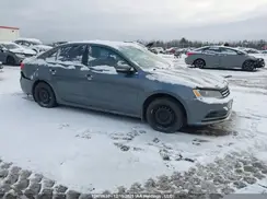 3VW267AJ5GM295267 2016 VOLKSWAGEN JETTA