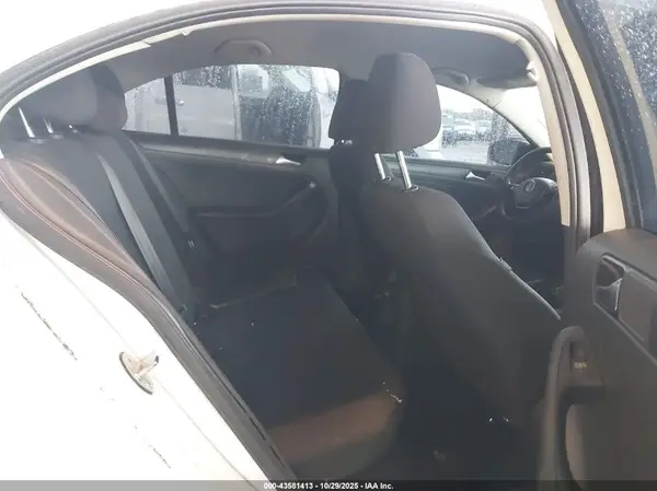 3VW267AJ5GM324797 2016 VOLKSWAGEN JETTA - Image 8