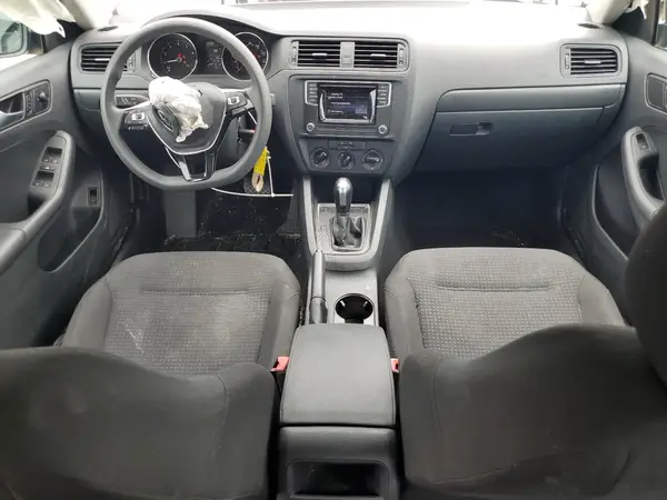 3VW267AJ5GM325786 2016 VOLKSWAGEN JETTA - Image 8