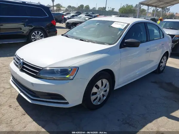 3VW267AJ5GM326789 2016 VOLKSWAGEN JETTA - Image 2