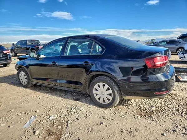 3VW267AJ5GM329384 2016 VOLKSWAGEN JETTA - Image 2